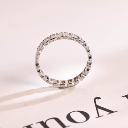 Moissanite bezel ring