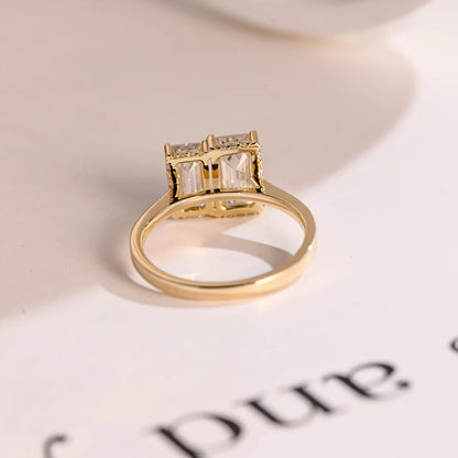 Minimalist wedding ring