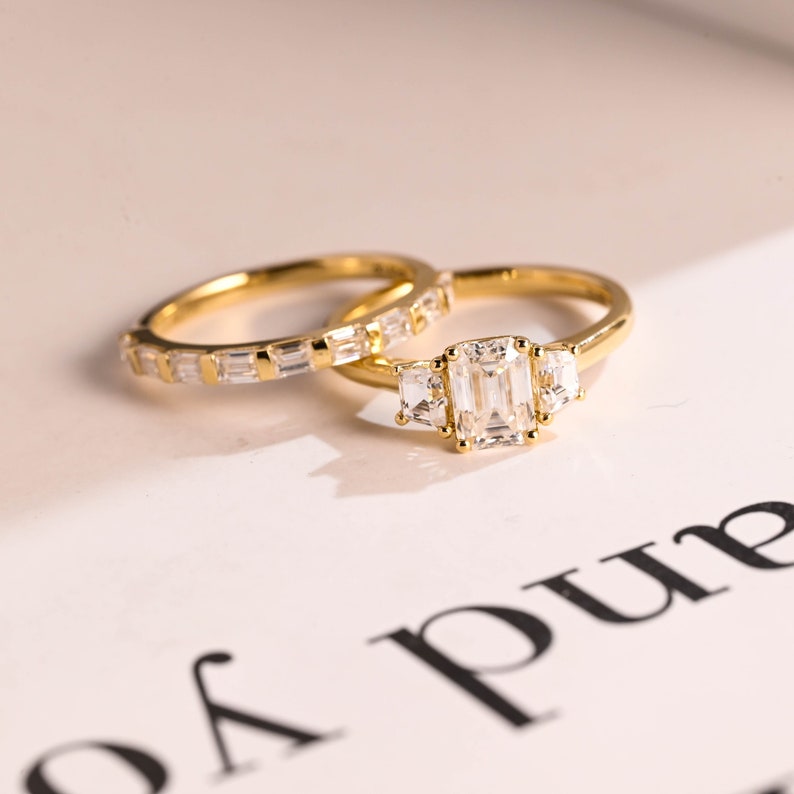 Wedding ring set for her