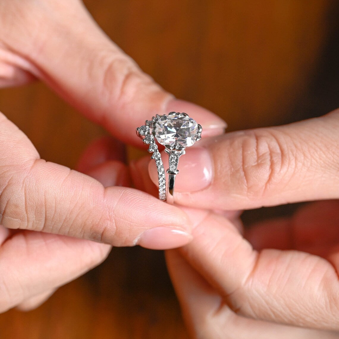 Luxury moissanite ring