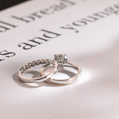 White gold bridal ring set