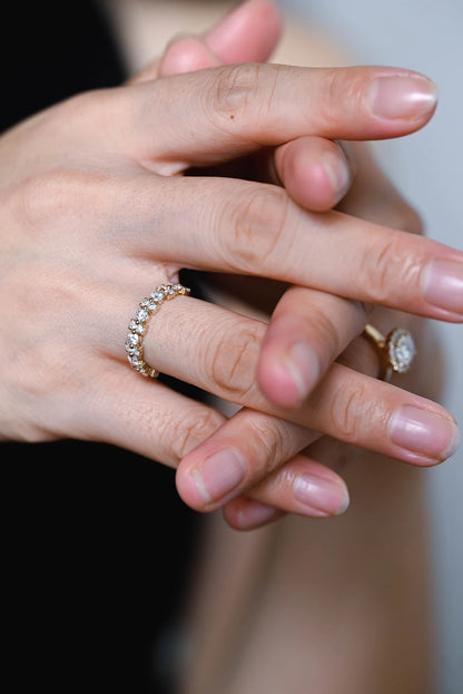 Women’s wedding band