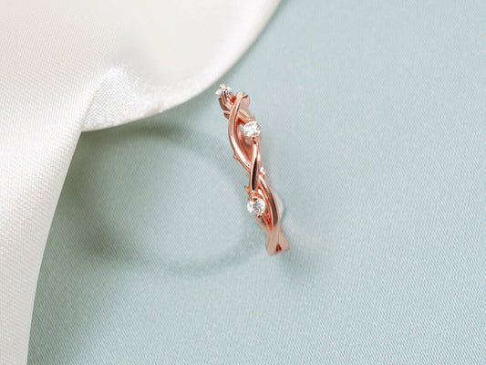 Twisted vine moissanite ring