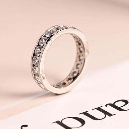 Channel set wedding band