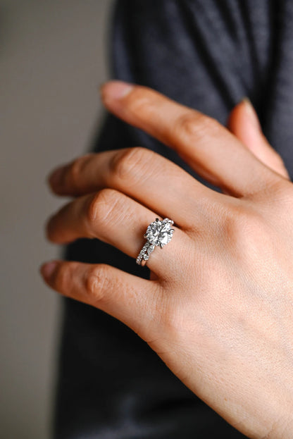 Proposal ring for her