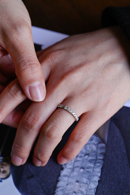 Unique moissanite band
