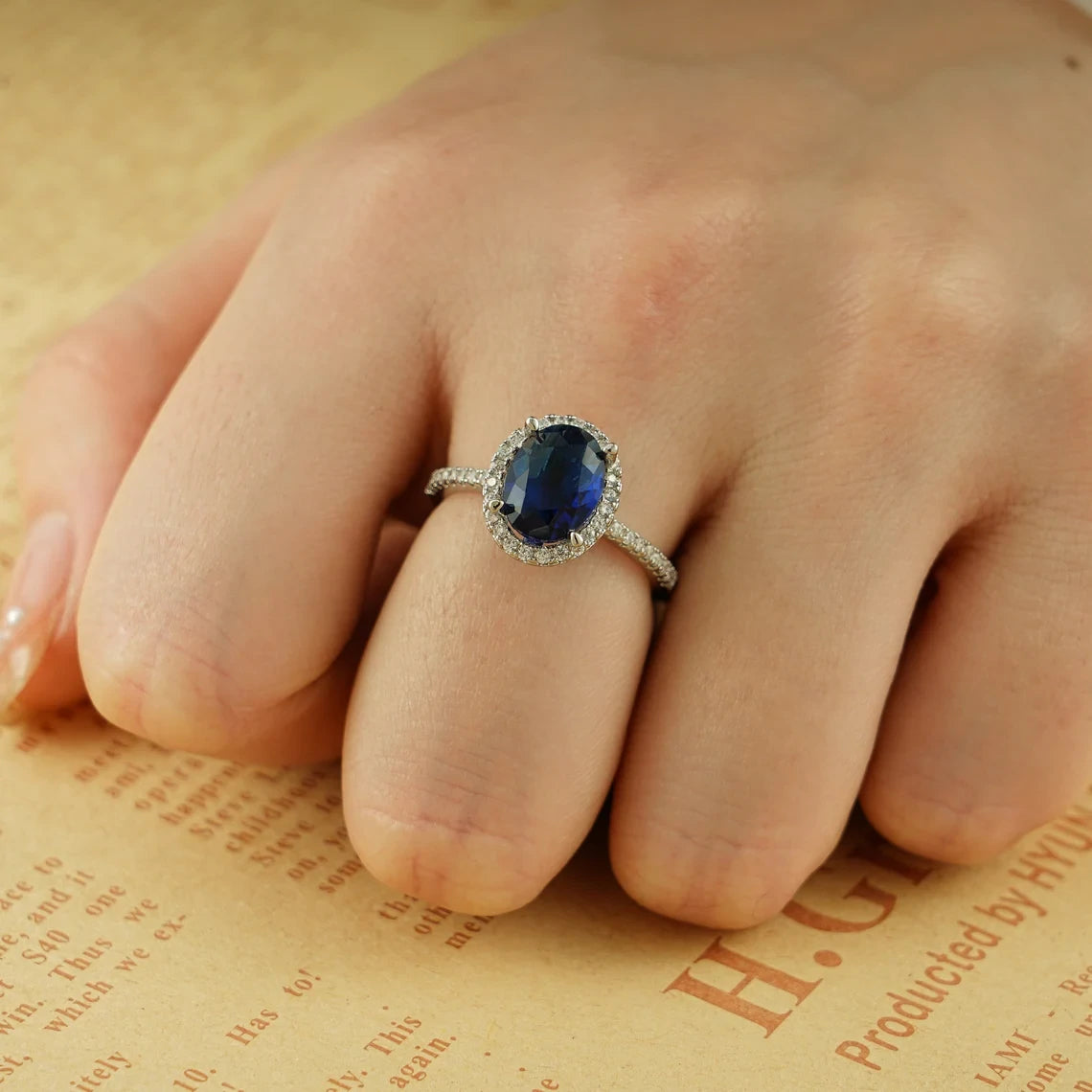 halo ring white gold