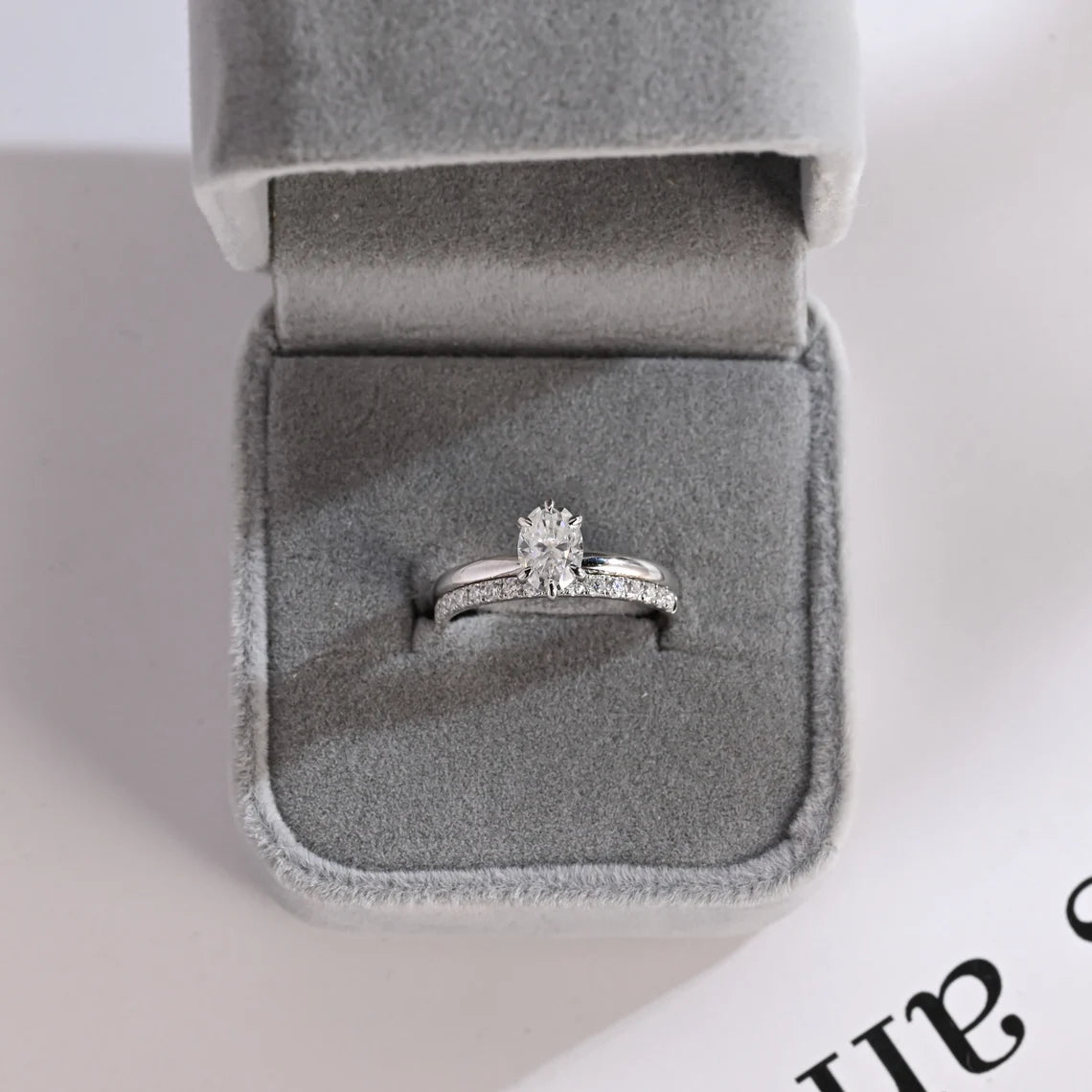 Oval cut moissanite ring
