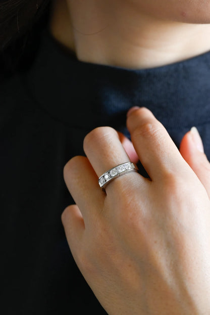 Luxury moissanite jewelry