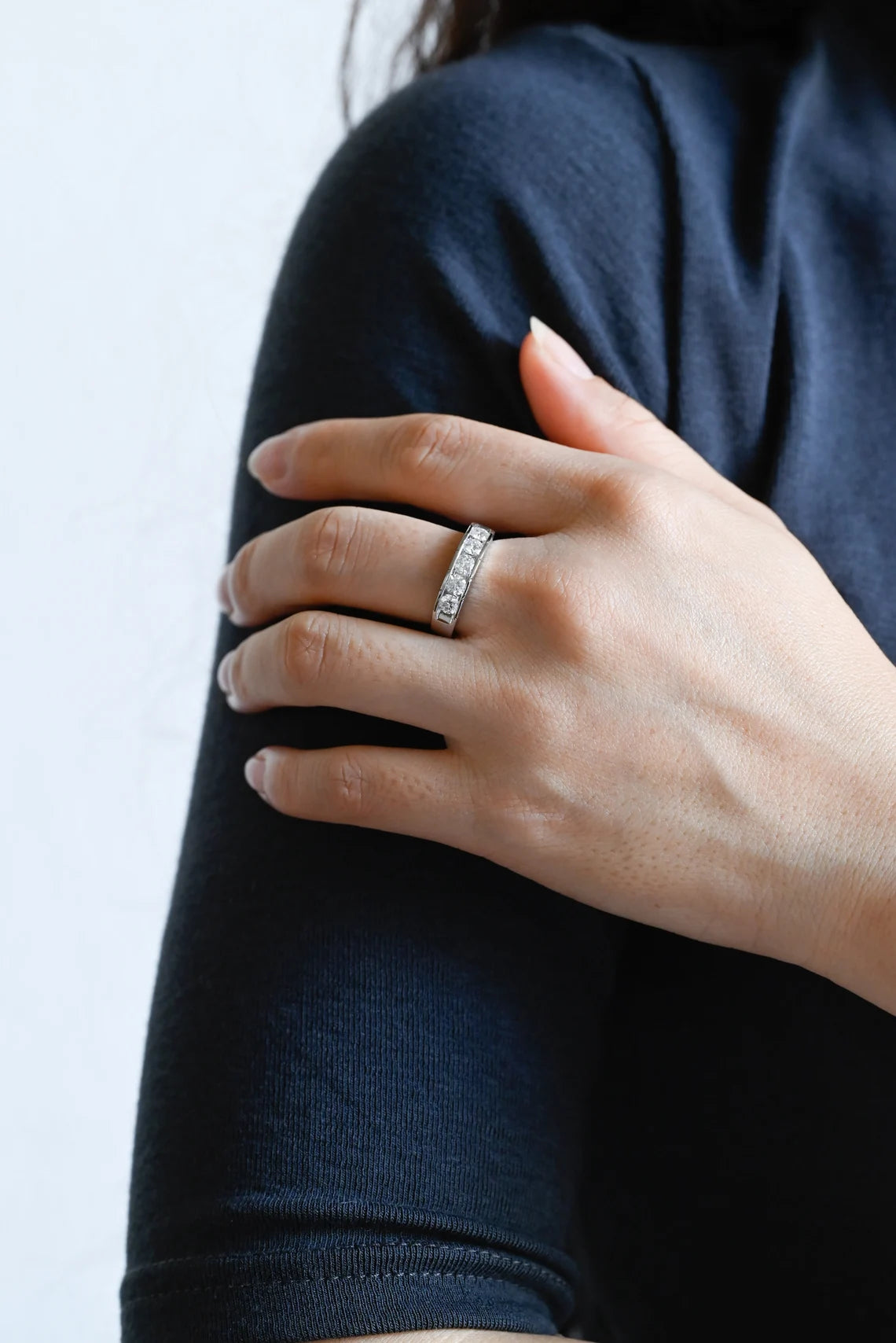 Timeless wedding ring