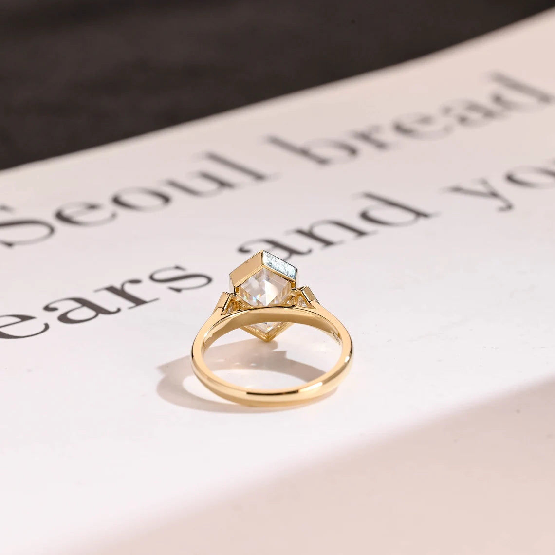 Solitaire wedding ring