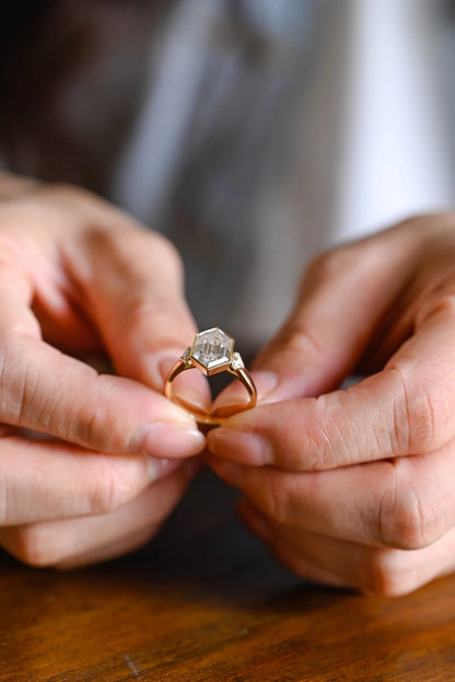 Unique proposal ring
