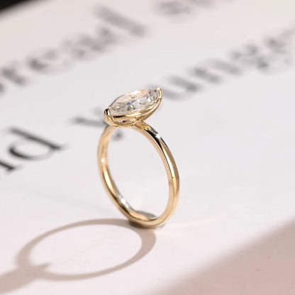 Simple engagement ring