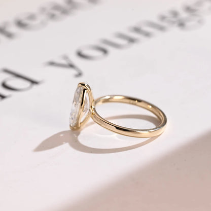 Anniversary ring gift
