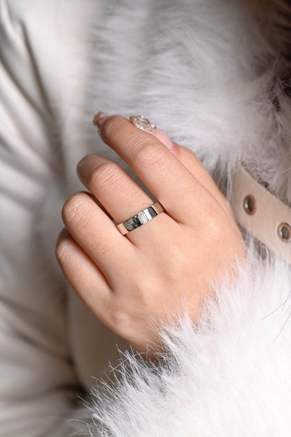Elegant moissanite jewelry