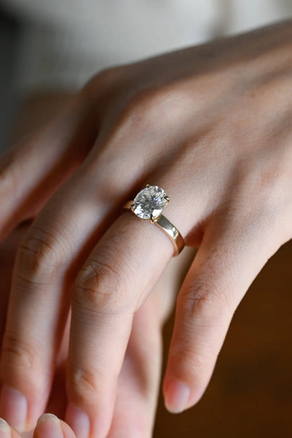 lab grown diamond ring,
