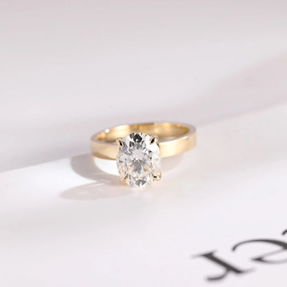 solitaire engagement ring,
