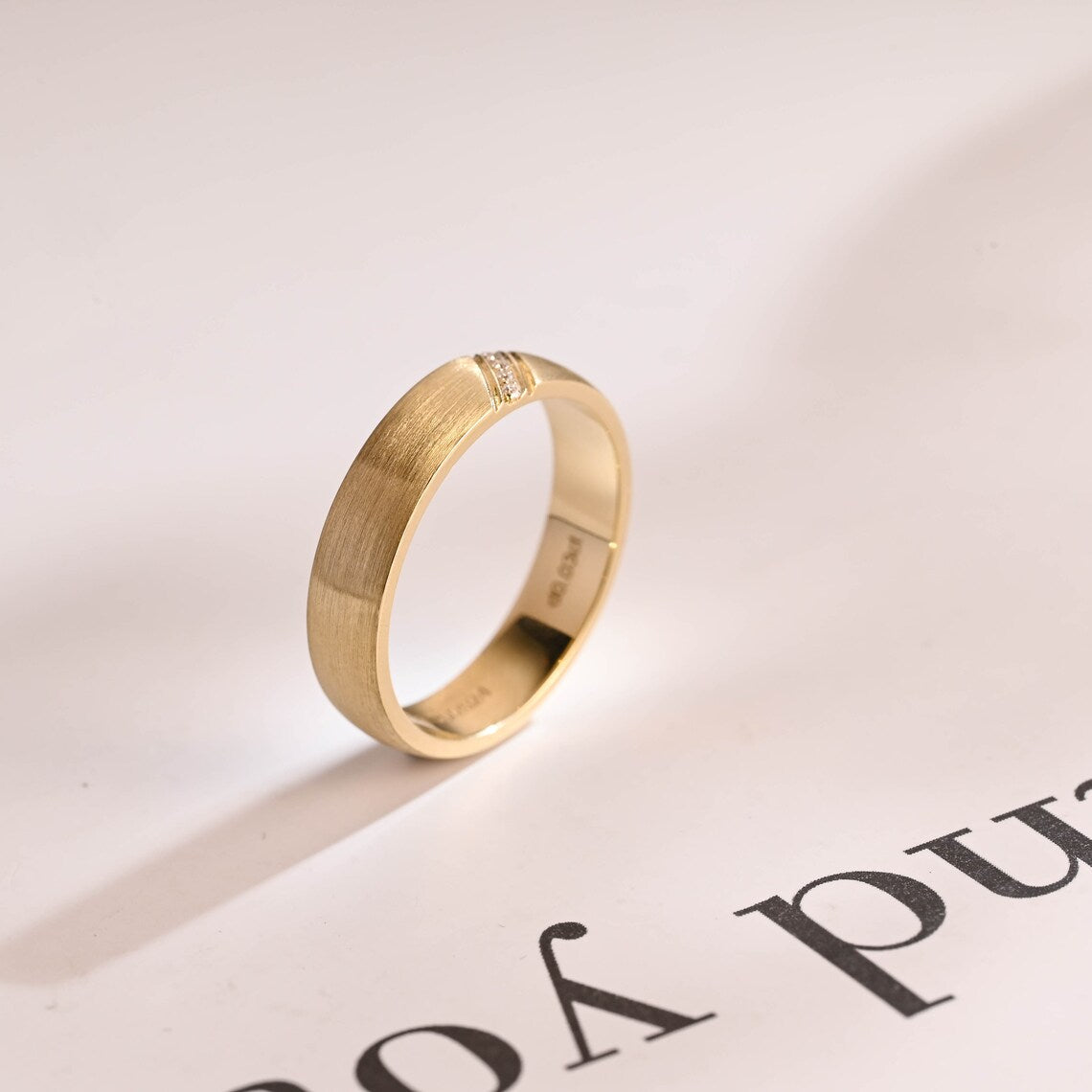 Minimalist wedding band