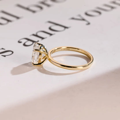 fine jewelry ring

