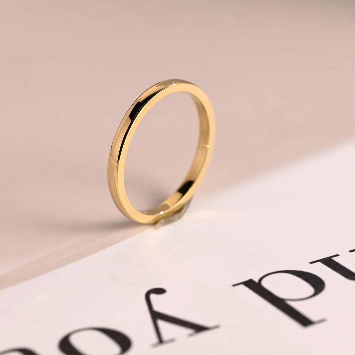 Timeless wedding band