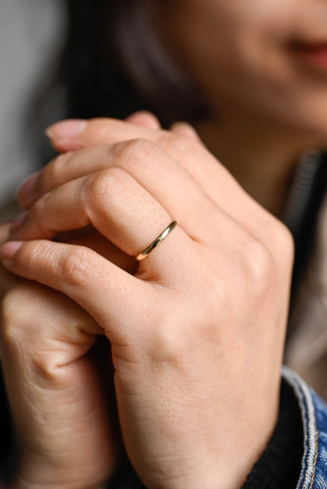 Classic engagement band
