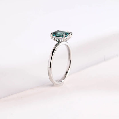 Pear cut moissanite ring