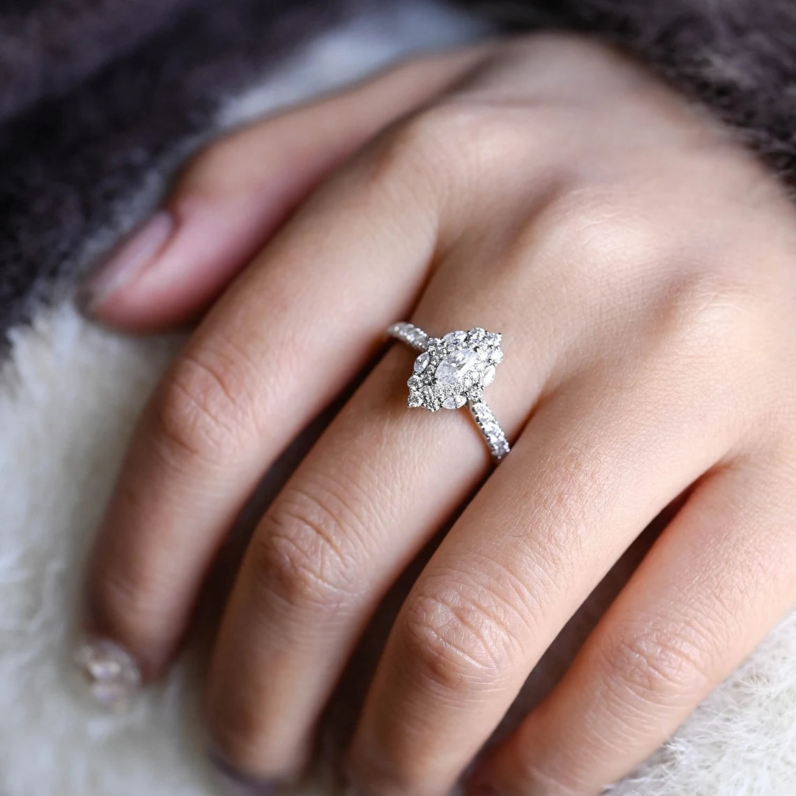 Proposal ring for her