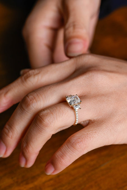 Bridal ring for women