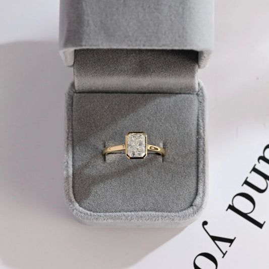 Radiant Bezel Beauty | Solid Gold Gift | Sparkle for Her

