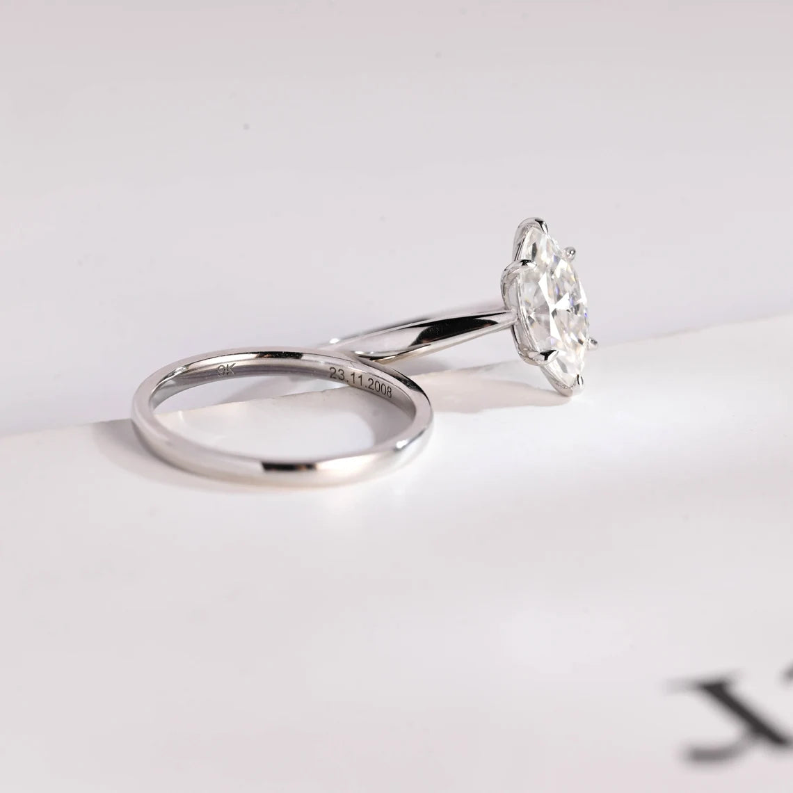 Moissanite wedding ring set
