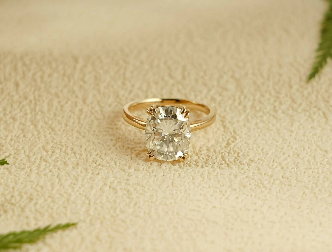 Brilliant Moissanite Ring