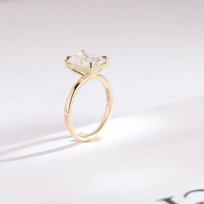 Sparkle with Purpose | Moissanite Radiance | Christmas Bliss

