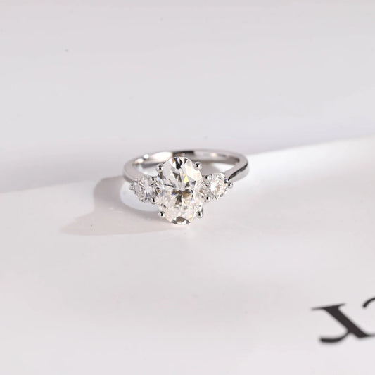 Three stone engagement ring
