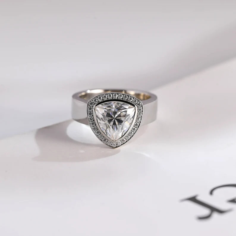 Trillion cut moissanite ring