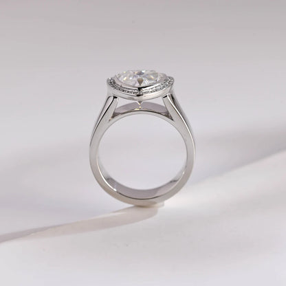 Single halo wedding ring