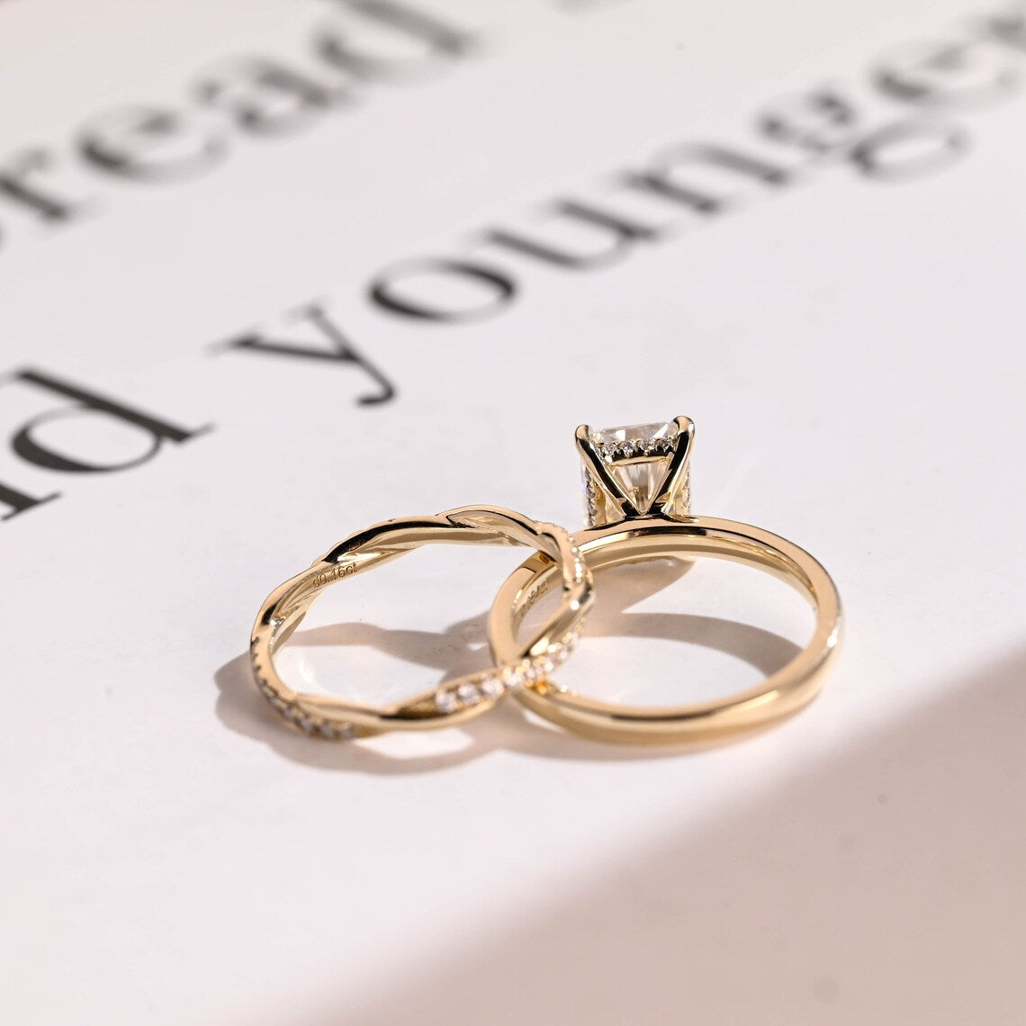 Modern engagement ring set