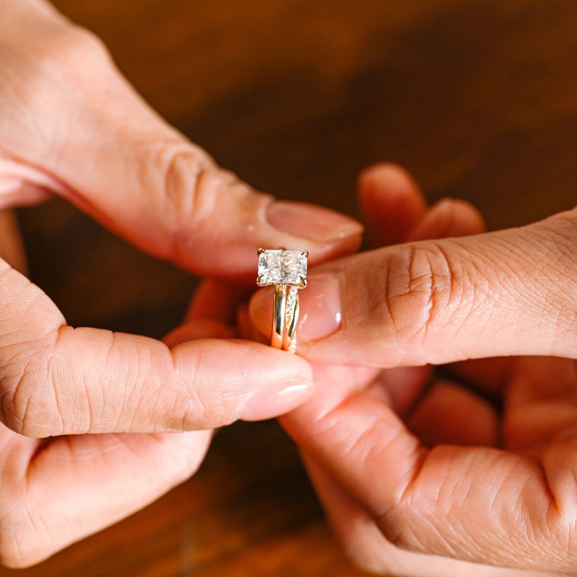 Proposal ring for her