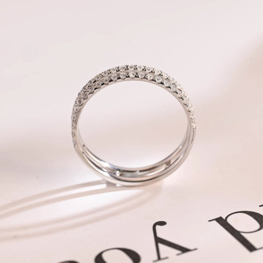 Round cut diamond enhancer ring