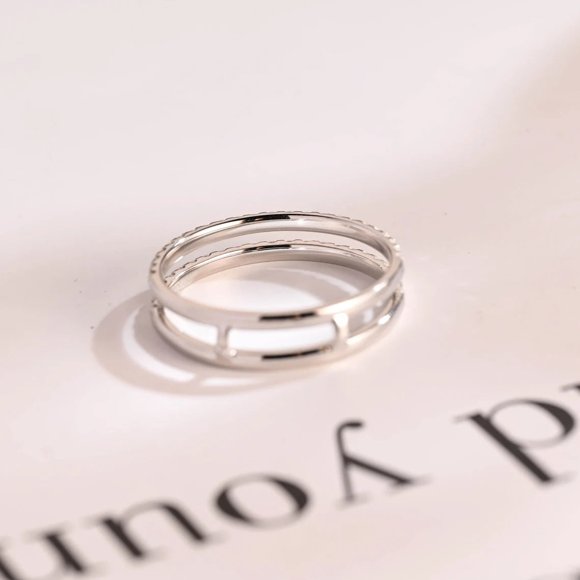 Solid gold moissanite band