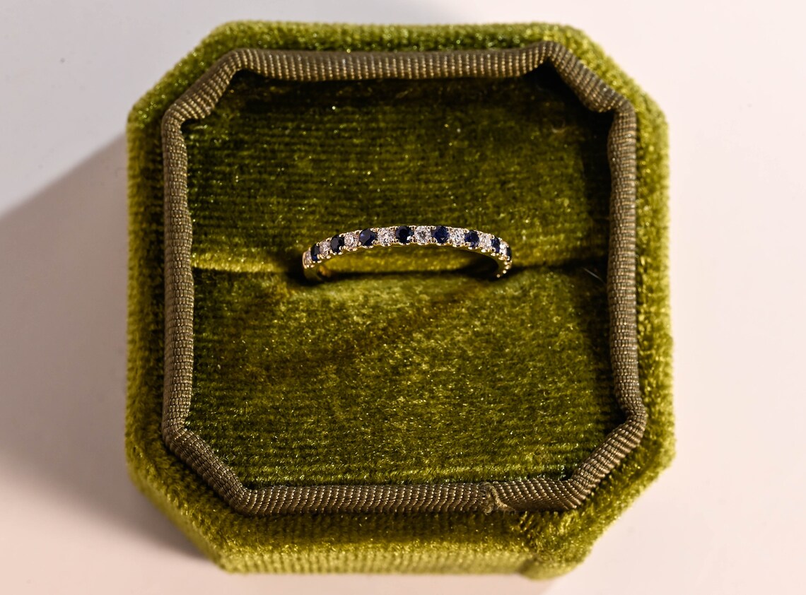 Sapphire moissanite ring