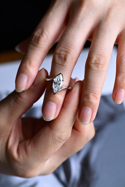 Bridal moissanite ring