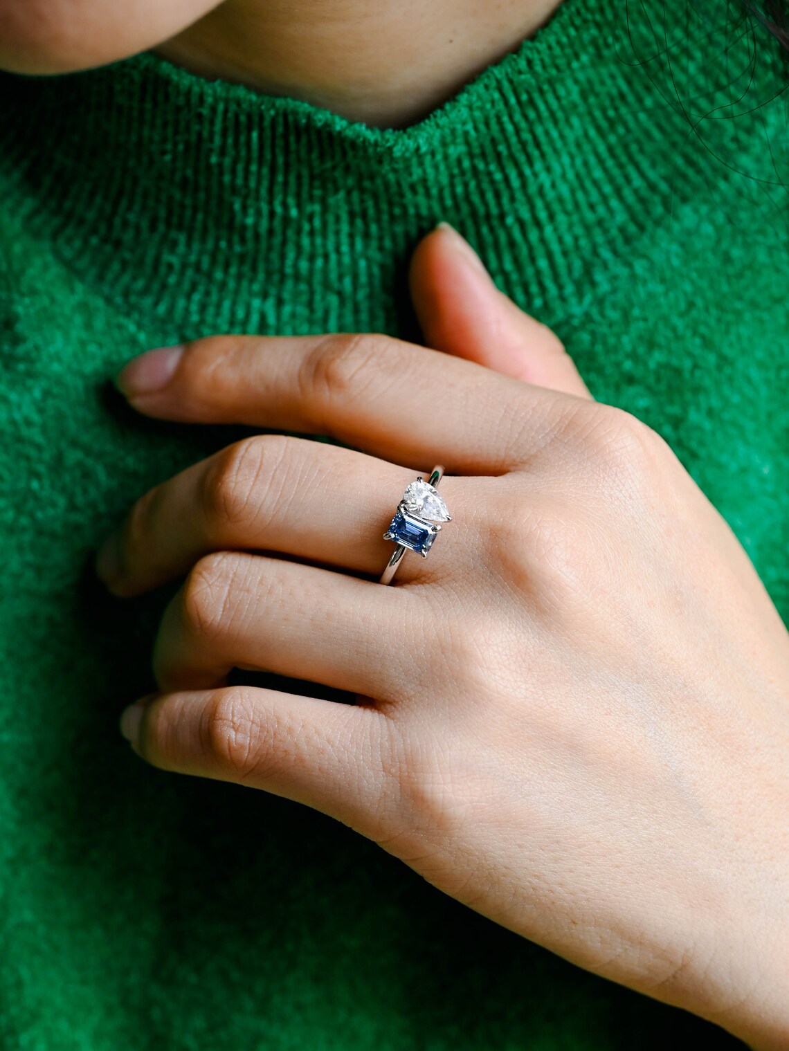 Romantic proposal ring for her