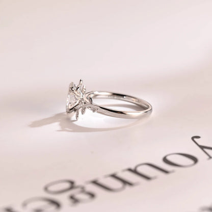 Romantic engagement ring
