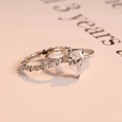 Pear cut moissanite ring