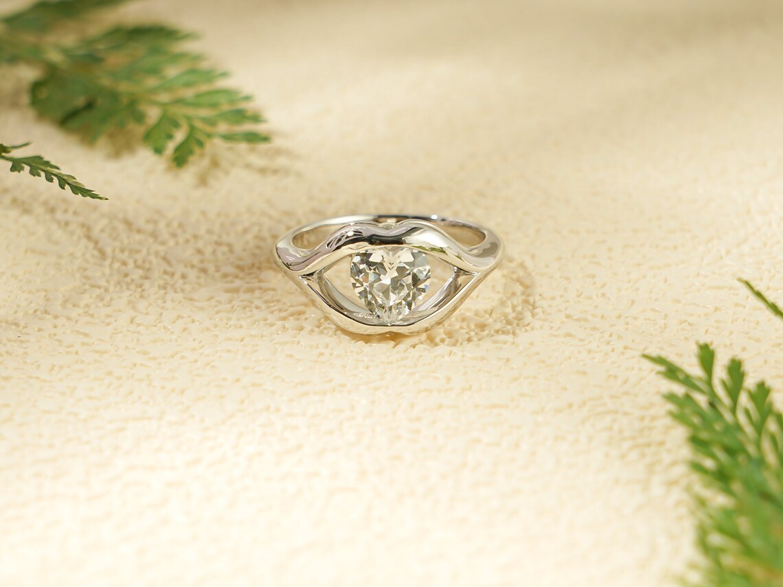 Unique wedding ring
