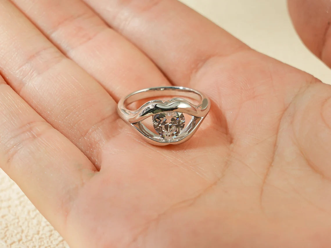 Solid gold moissanite ring