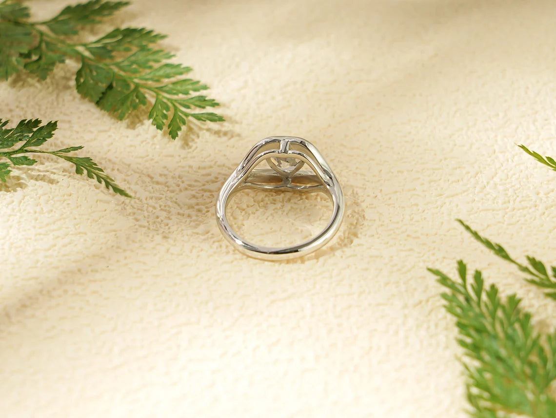 Romantic engagement ring