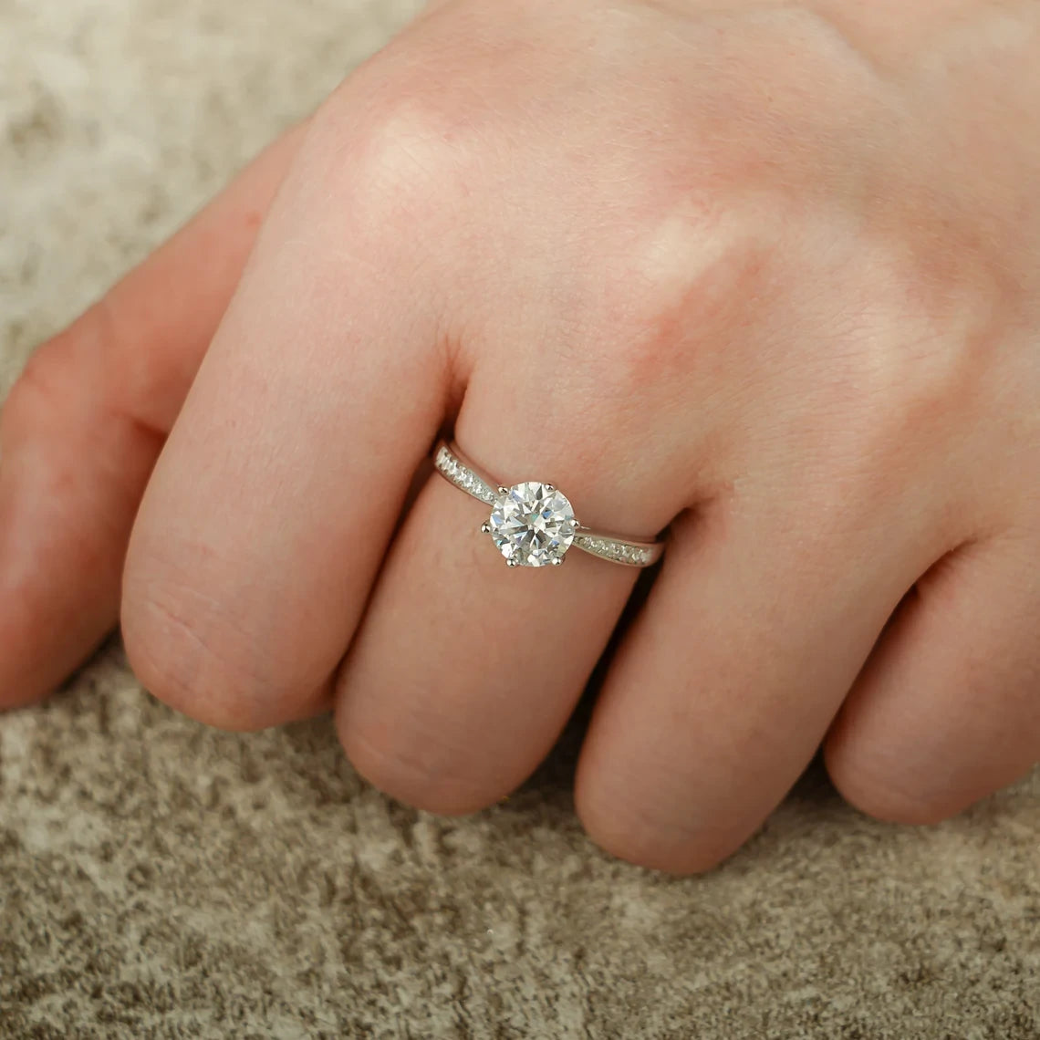 Classic Moissanite Ring | Gold for Her | Elegant Anniversary

