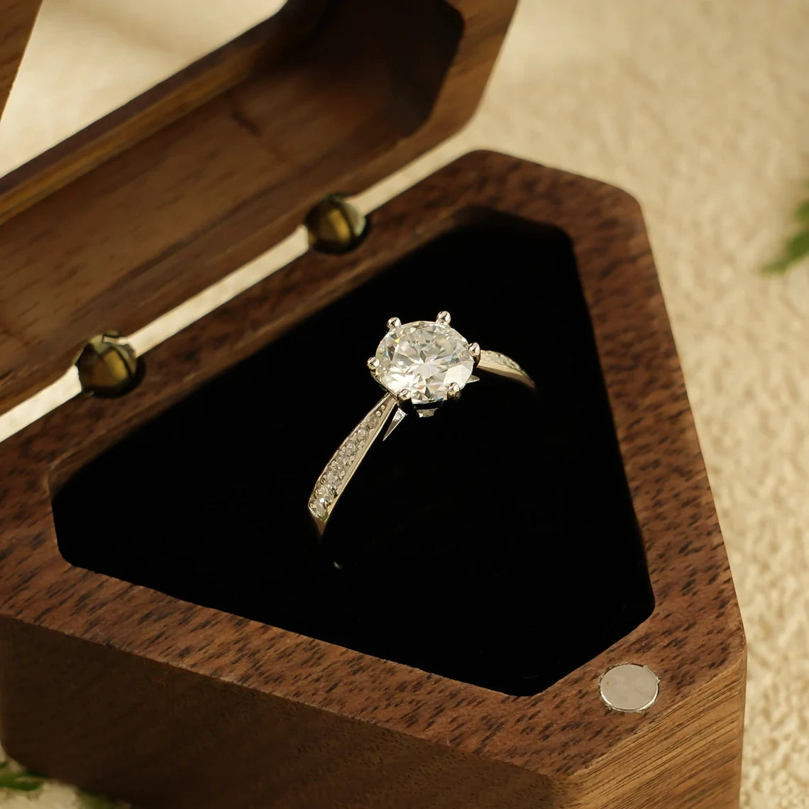 10K Solid Gold Jewelry | Round Cut Moissanite | Gift for Women

