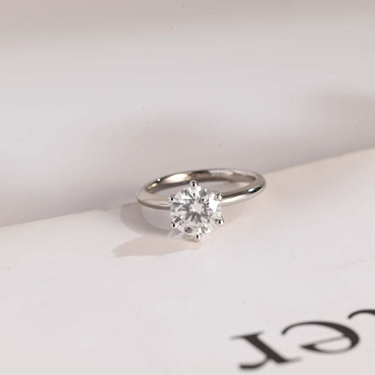 Round Cut Moissanite | Solid Gold Band | Proposal Ring for Her

